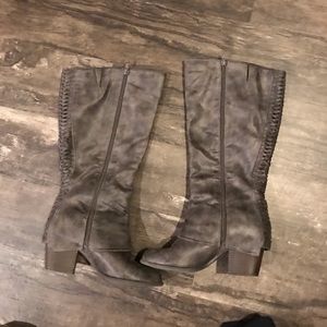 8.5 wide calf Jessica Simpson Boots